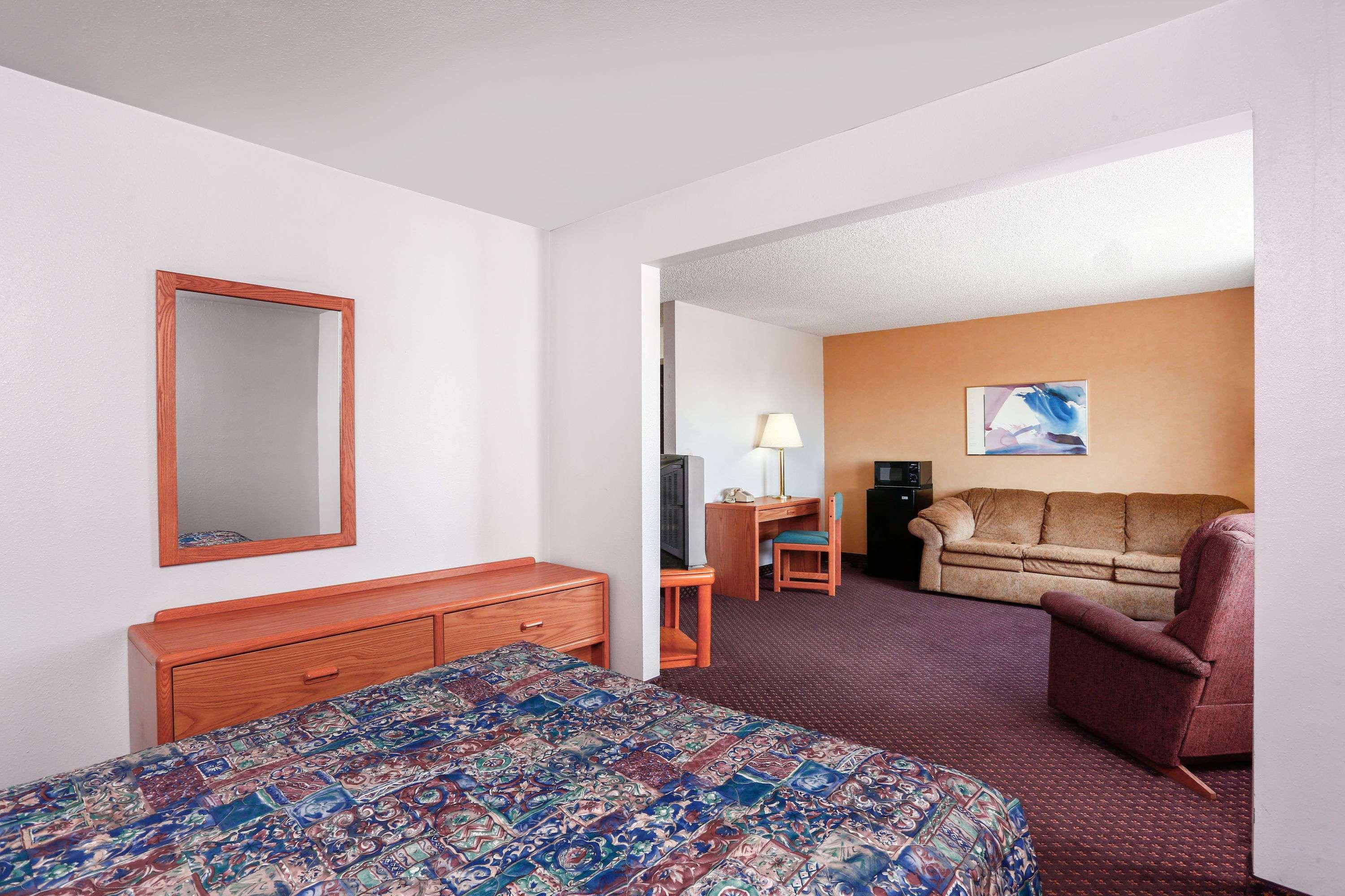 Travelodge By Wyndham Deer Lodge Montana 외부 사진