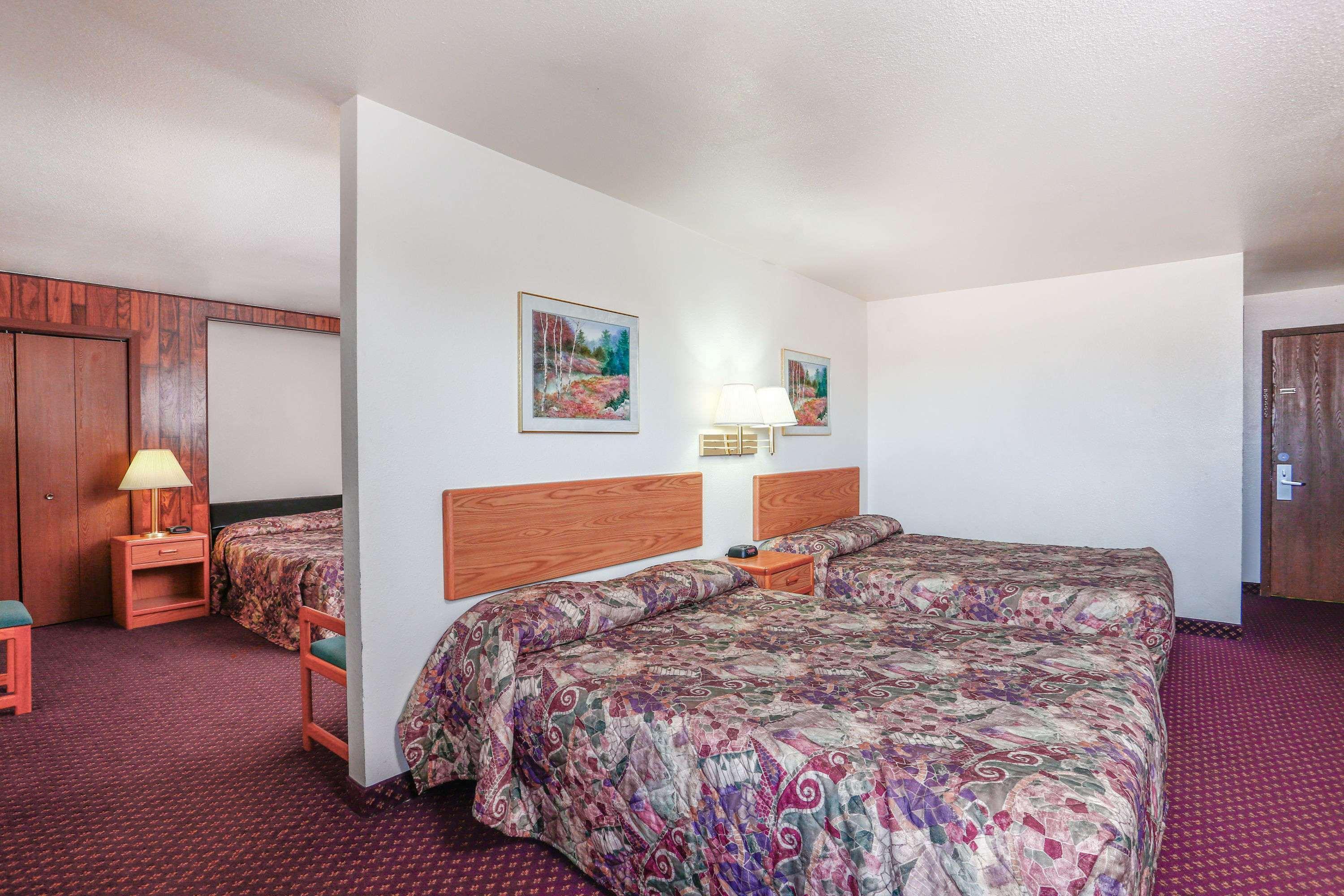 Travelodge By Wyndham Deer Lodge Montana 외부 사진