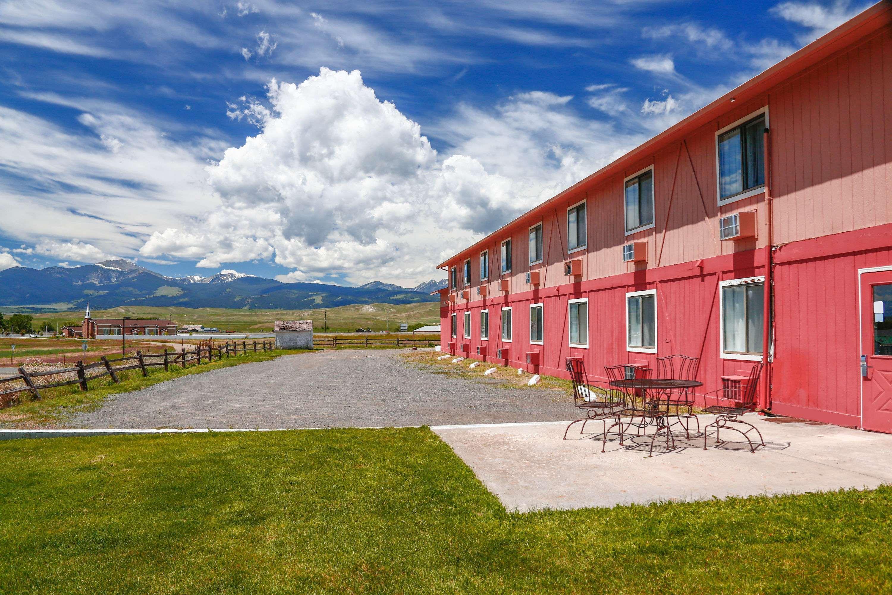 Travelodge By Wyndham Deer Lodge Montana 외부 사진